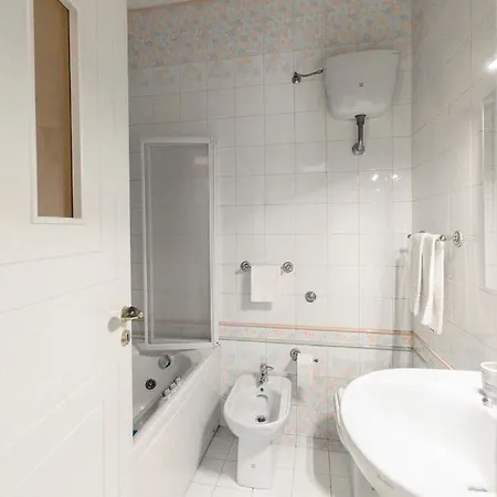 Casa Ilaria Apartment *